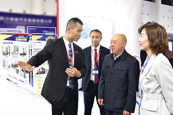 33工业引领 赋能产业新发展——川开集团亮相成都工博会_维多利亚vic308首页.jpg