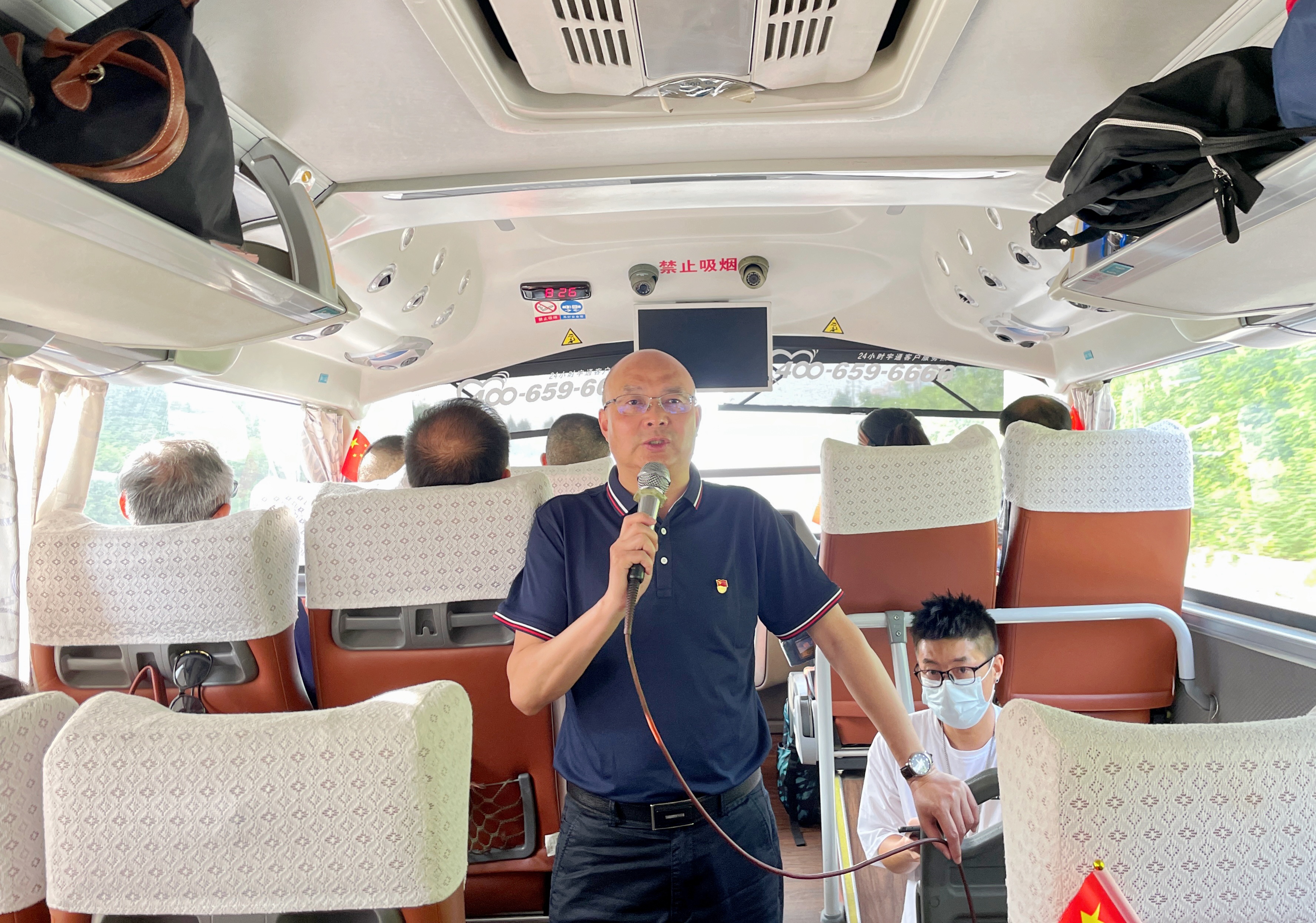 2集团党委开展 “寻觅伟人足迹 喜迎二十大” 主题党日活动_维多利亚vic308首页.jpg